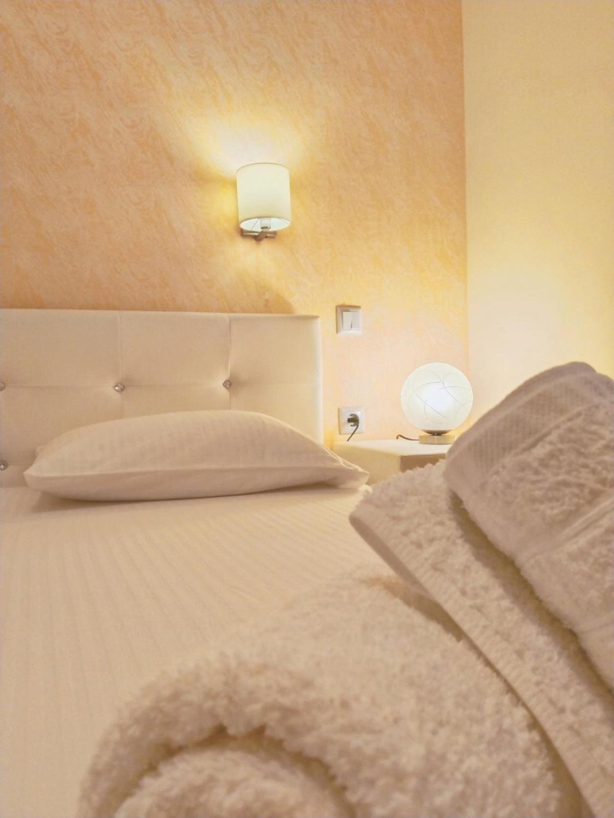 Meraki Apartment Zenempisatika ภายนอก รูปภาพ